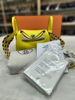 HERMES Lindy Size 26 Taurillon Clemence Limoncello