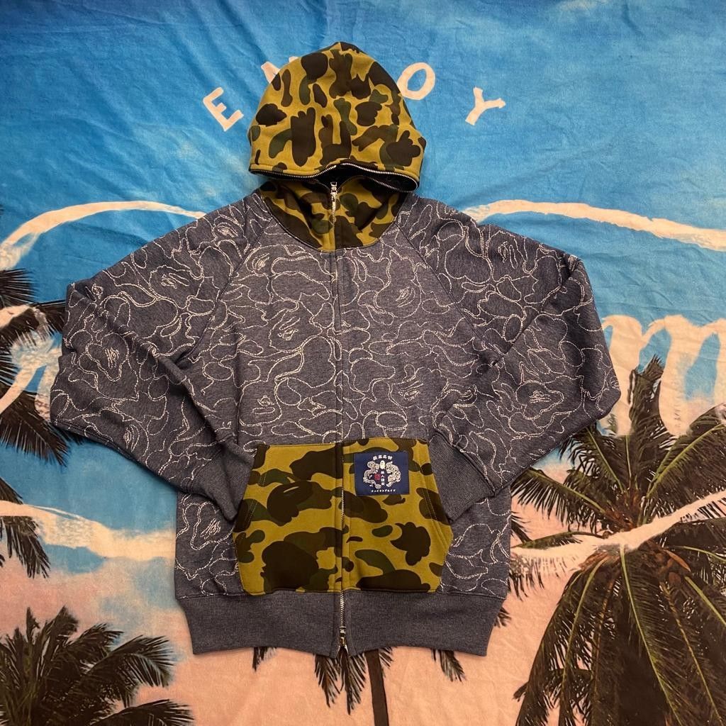 Hoodie bape Fesyen Pria Pakaian Baju Luaran di Carousell