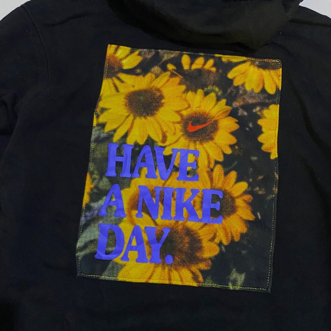 Nike have a nike day hoodie 2025