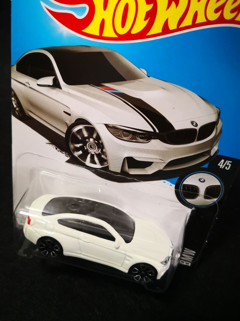 Hot wheels bmw m4 white deals