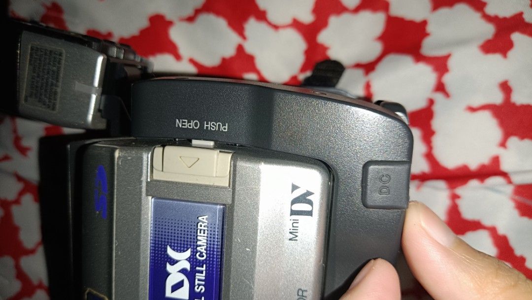 JVC mini DV, Photography, Video Cameras on Carousell