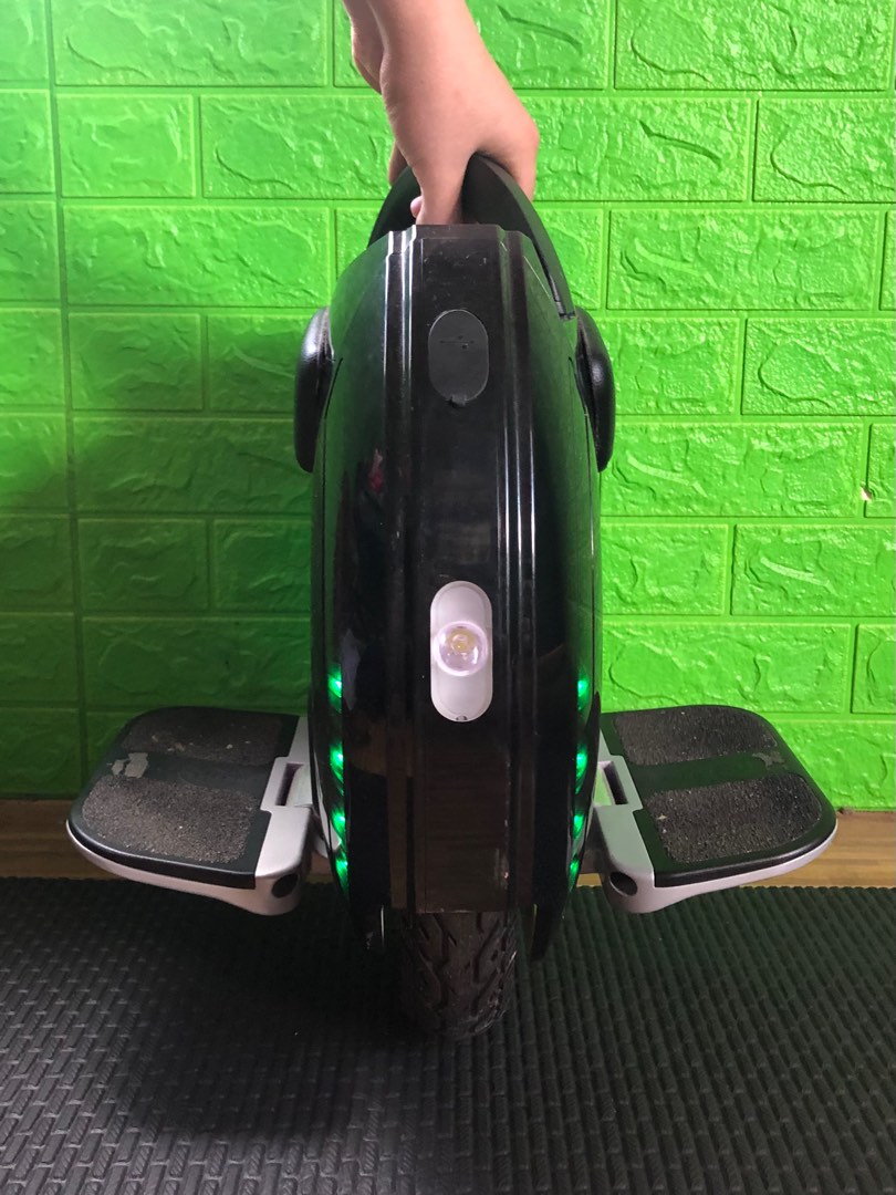 KINGSONG ELECTRIC UNICYCLE FOR SALE RUSH, Sports Equipment, Sports
