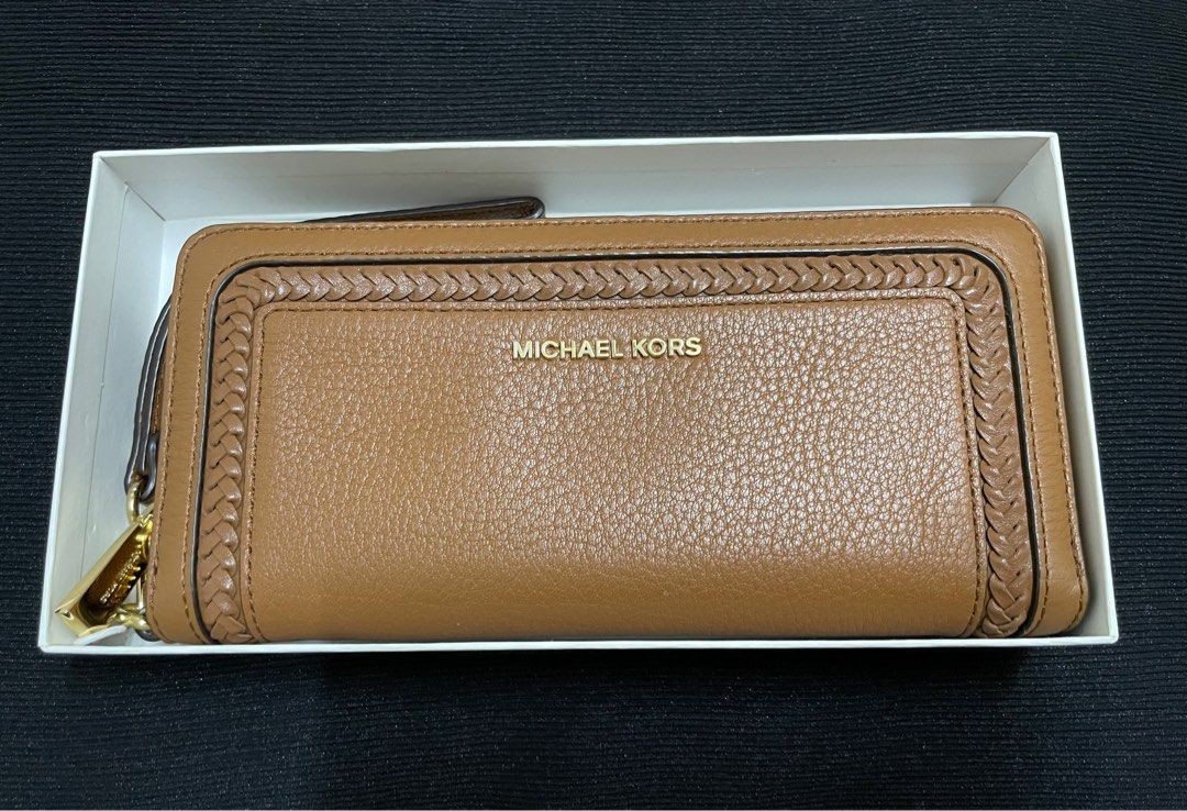 Michael kors lexington large pebbled leather continental wristlet sales