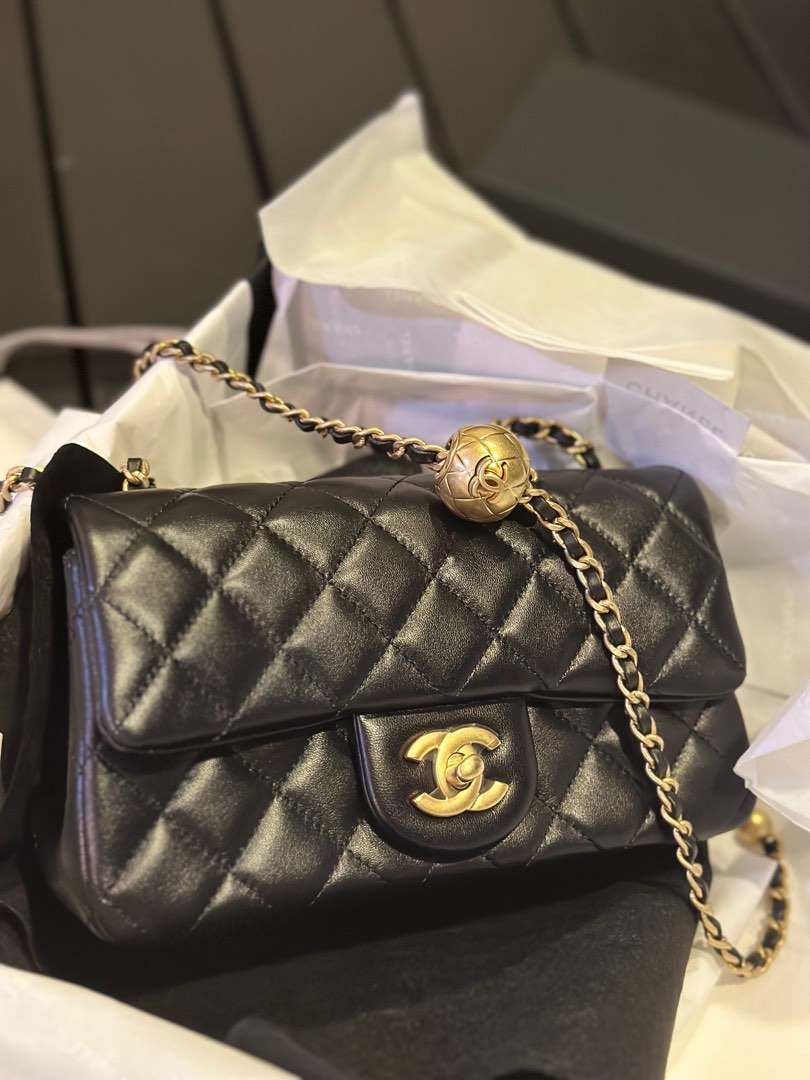 BNIB 22C pearl crush light beige (NG120) mini rectangle bag in lambskin GHW  - CHANEL (microchip) - beige clair, Luxury, Bags & Wallets on Carousell