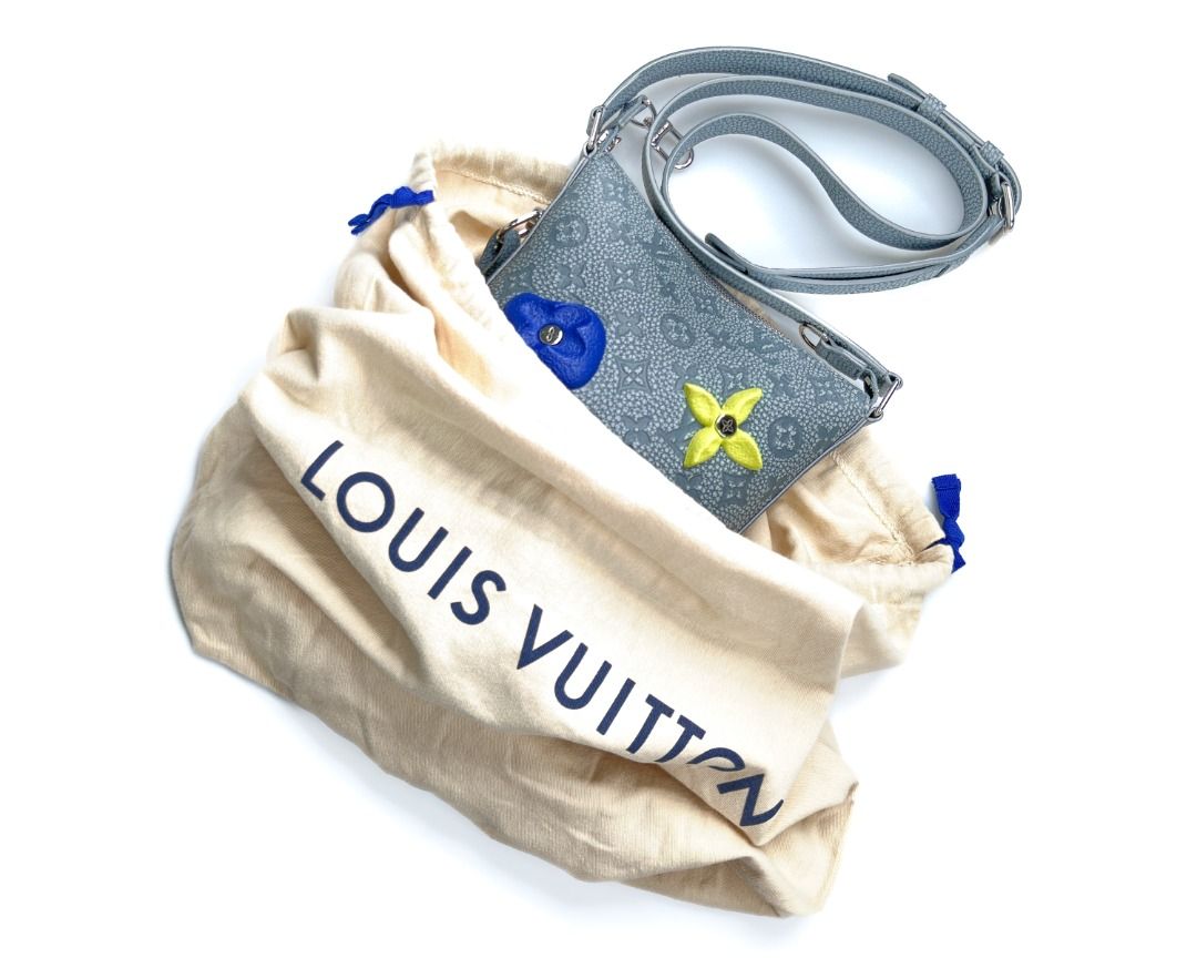 Louis Vuitton Hobo Cruiser PM Granite