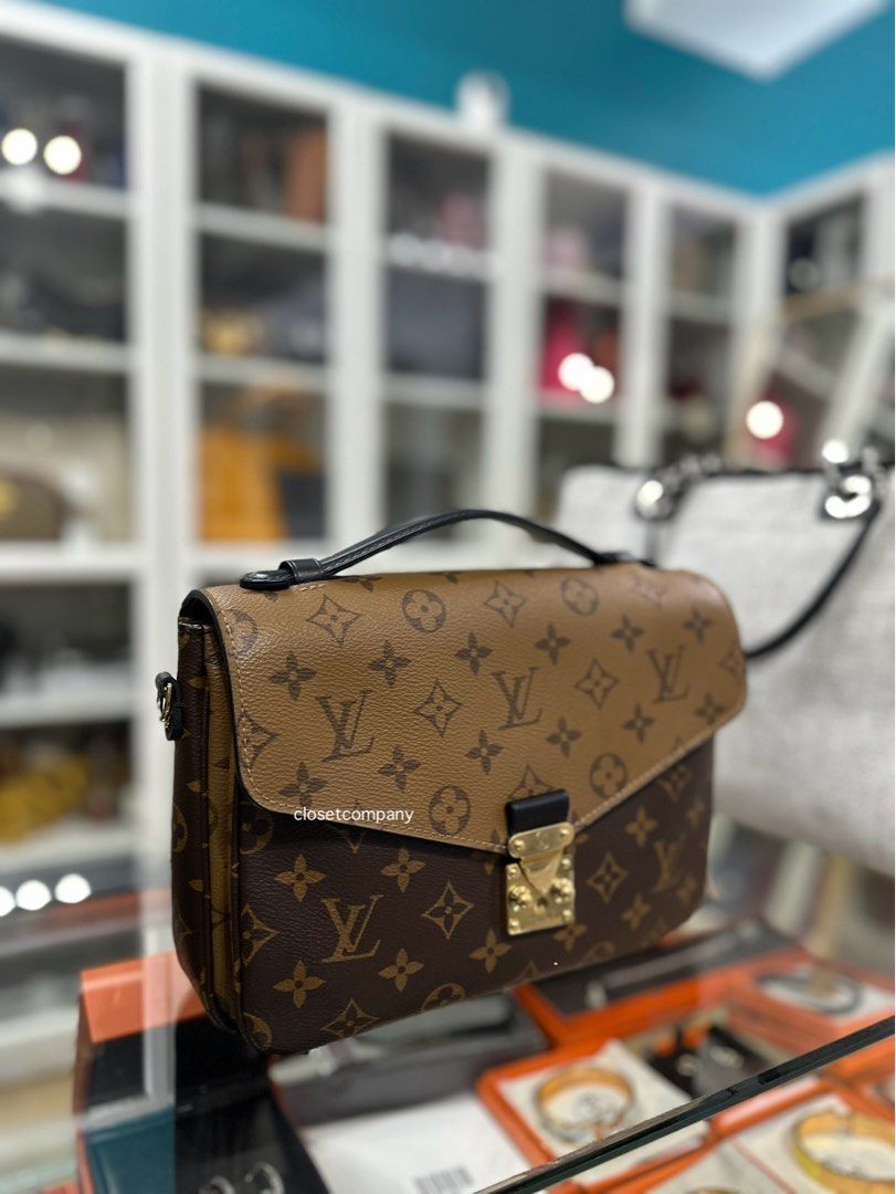 New Model Pochette Metis Monogram Reverse M44876 LV Louis Vuitton, Luxury,  Bags & Wallets on Carousell