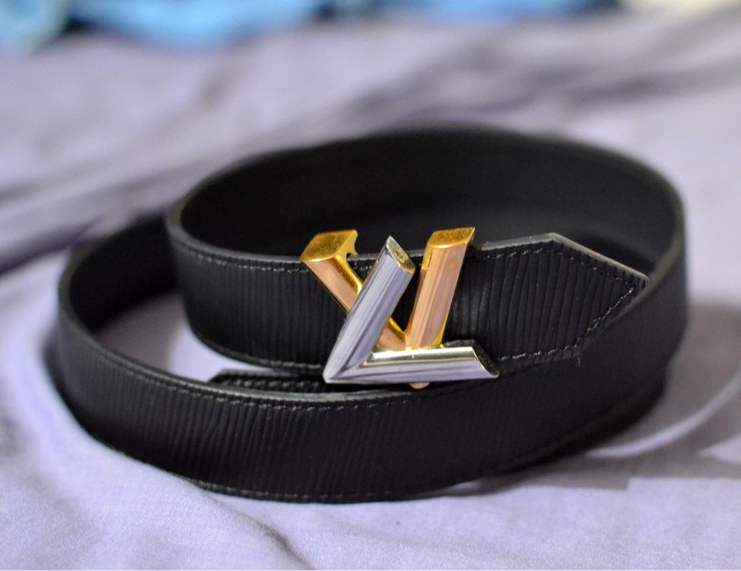 Twist leather belt Louis Vuitton Beige size 90 cm in Leather