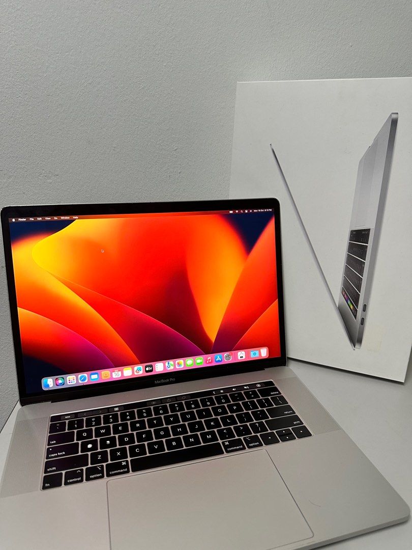 流行に MacBook 15インチ Pro 15インチ iFixit 2019 ノートPC