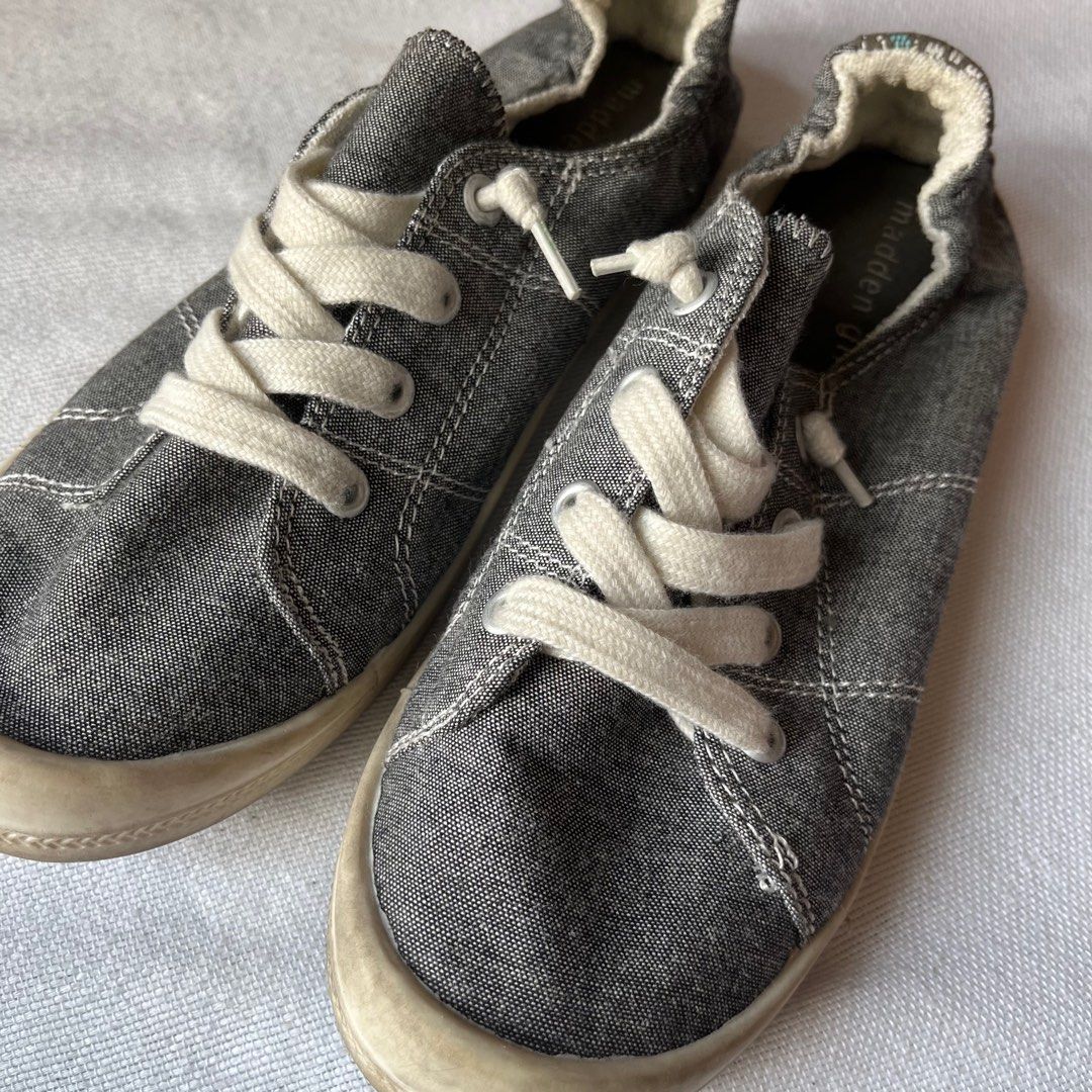 Madden girl 2025 canvas shoes
