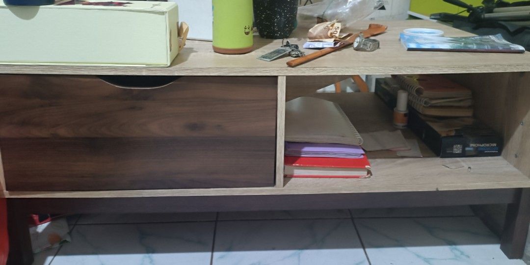 Meja Ruang Tamu Kayu, Perabotan Rumah di Carousell