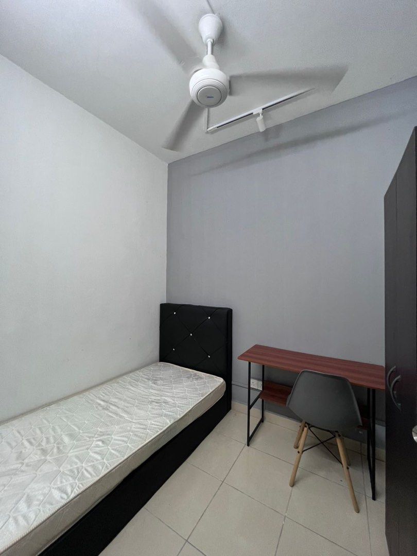 Mentari Court Bilik Medium, Property, Rentals on Carousell