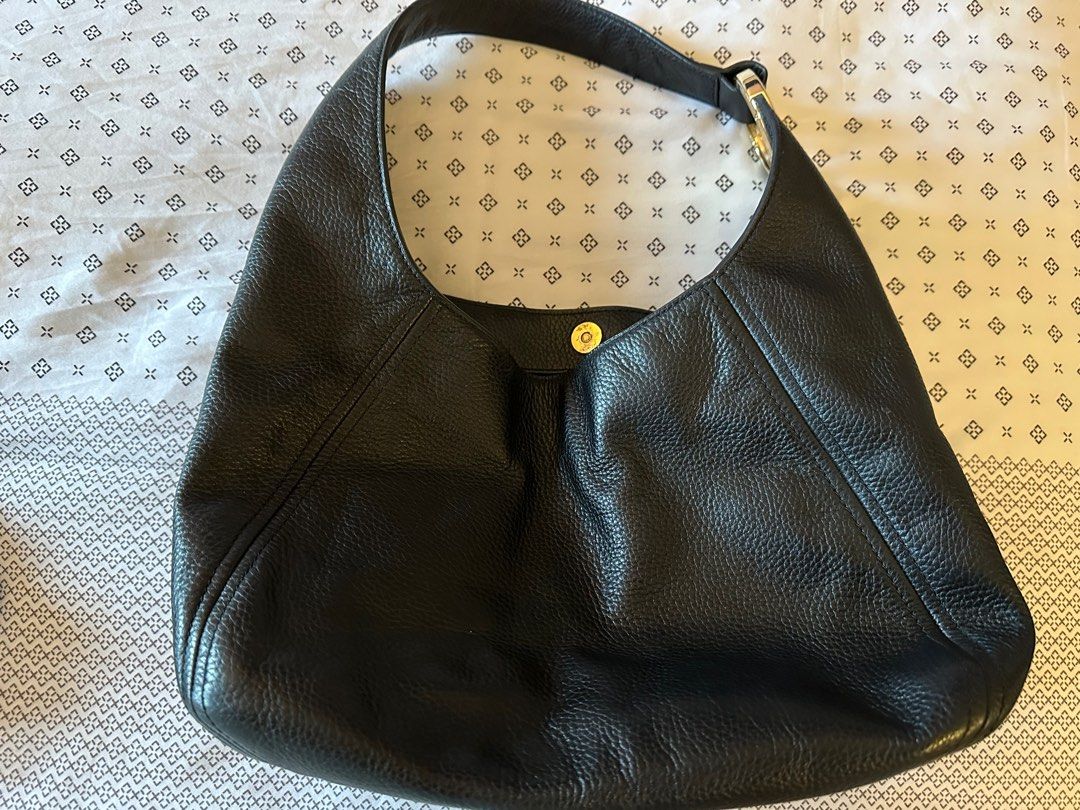 Michael Kors Black Hobo Bag Women s Fashion Bags Wallets