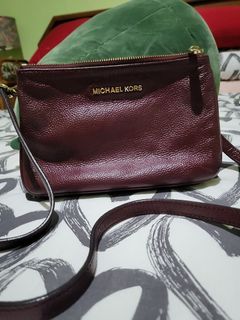 Michael Kors Jet Set Travel Medium Dome Crossbody Bag - Youarrived