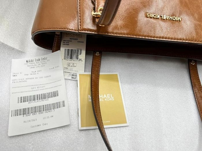 Michael michael kors voyager large hotfix leather tote new arrivals