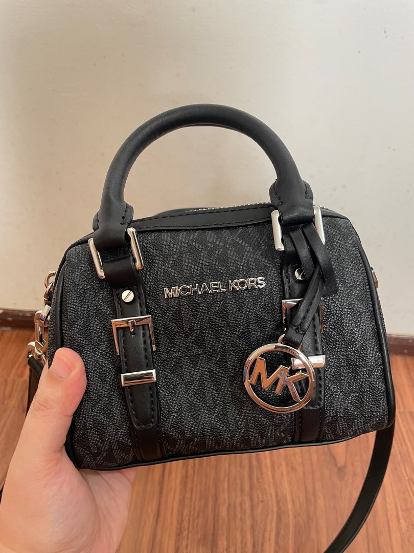 MK Bedford Legacy XS Duffle Bag, Women's Fashion, Bags & Wallets, Cross