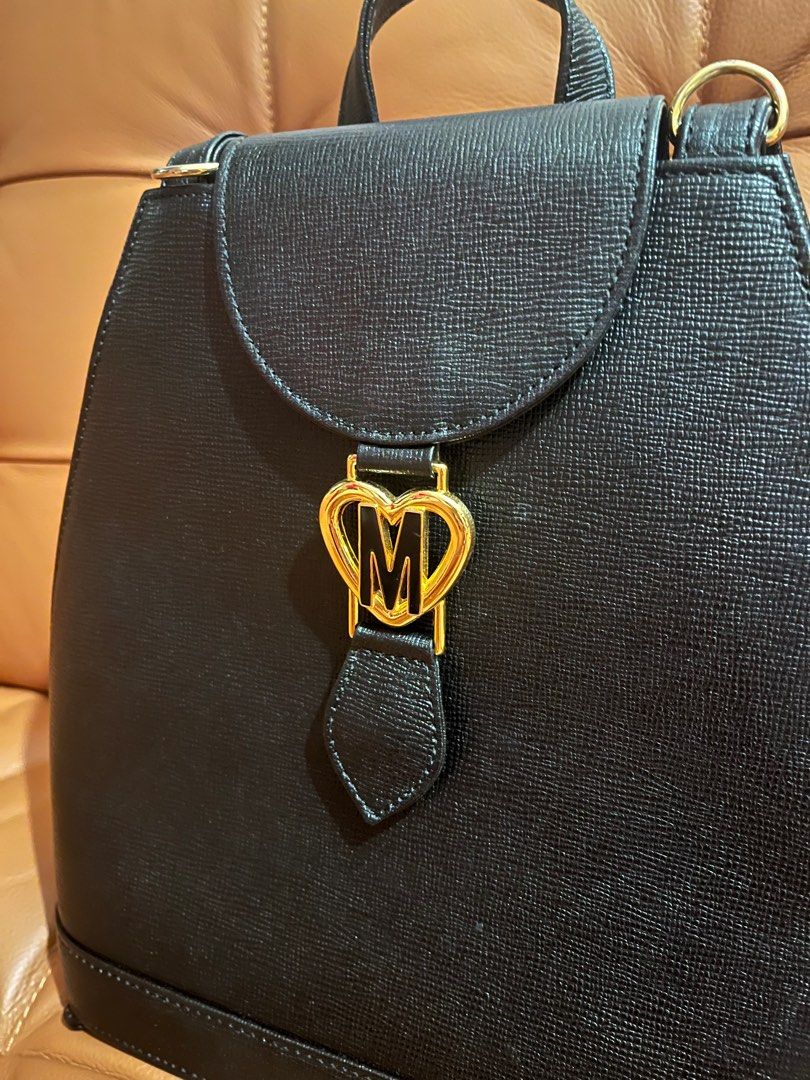 Moschino black backpack 黑色皮背包背囊中古日本, 女裝, 手袋及銀包