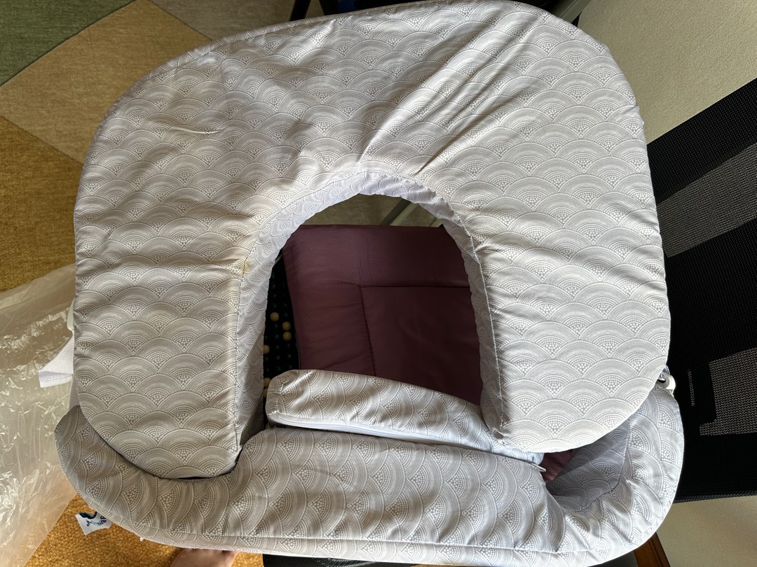 My Brest Friend Nursing Pillow, Babies & Kids, Nursing & Feeding