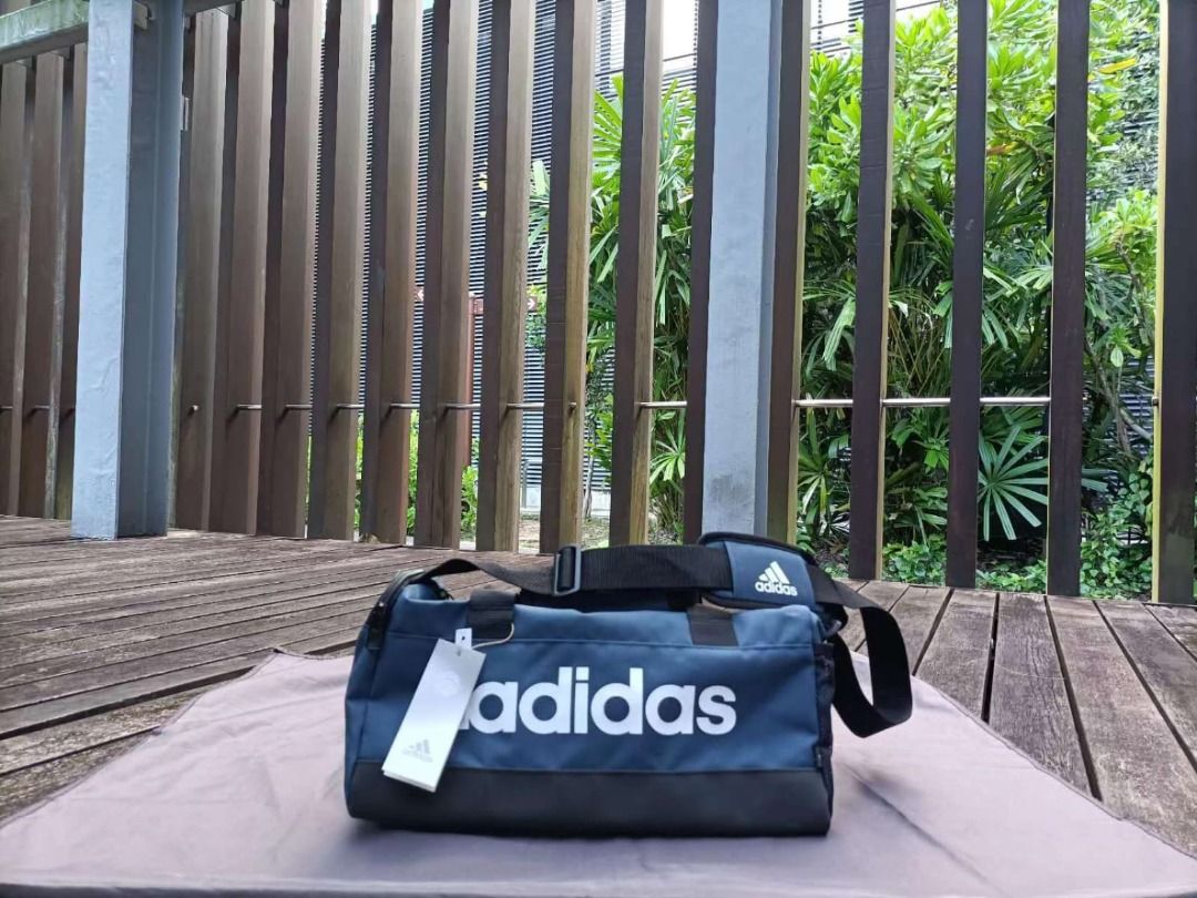 Adidas bag xs deals