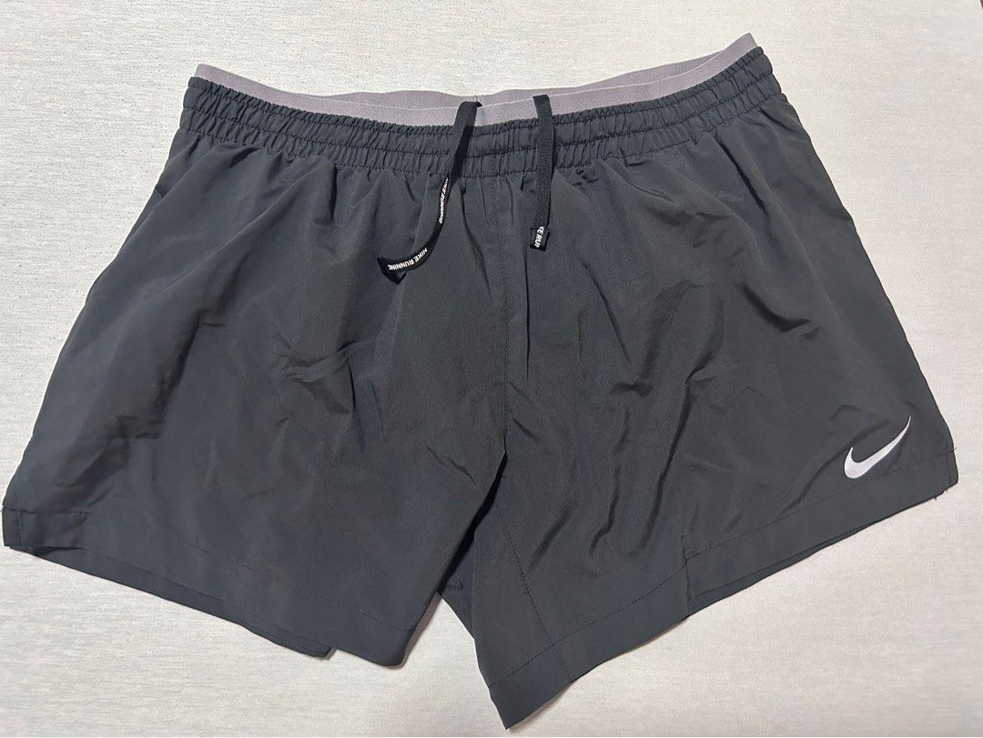 Nike elevate top running shorts black