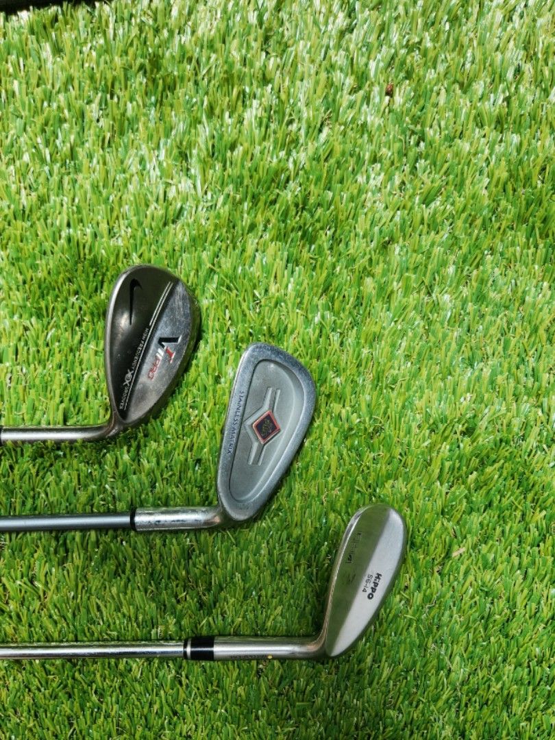 Nike golf irons set, Sports Equipment, Sports & Games, Golf on Carousell