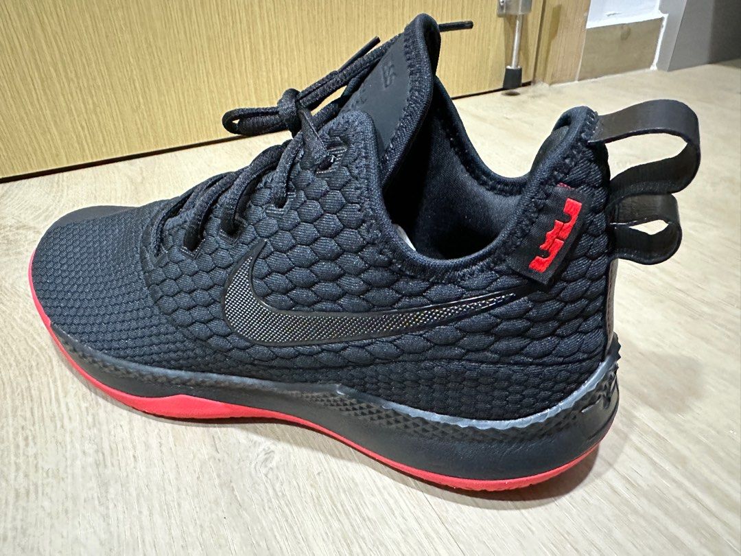 How to clean lebron witness 3 store