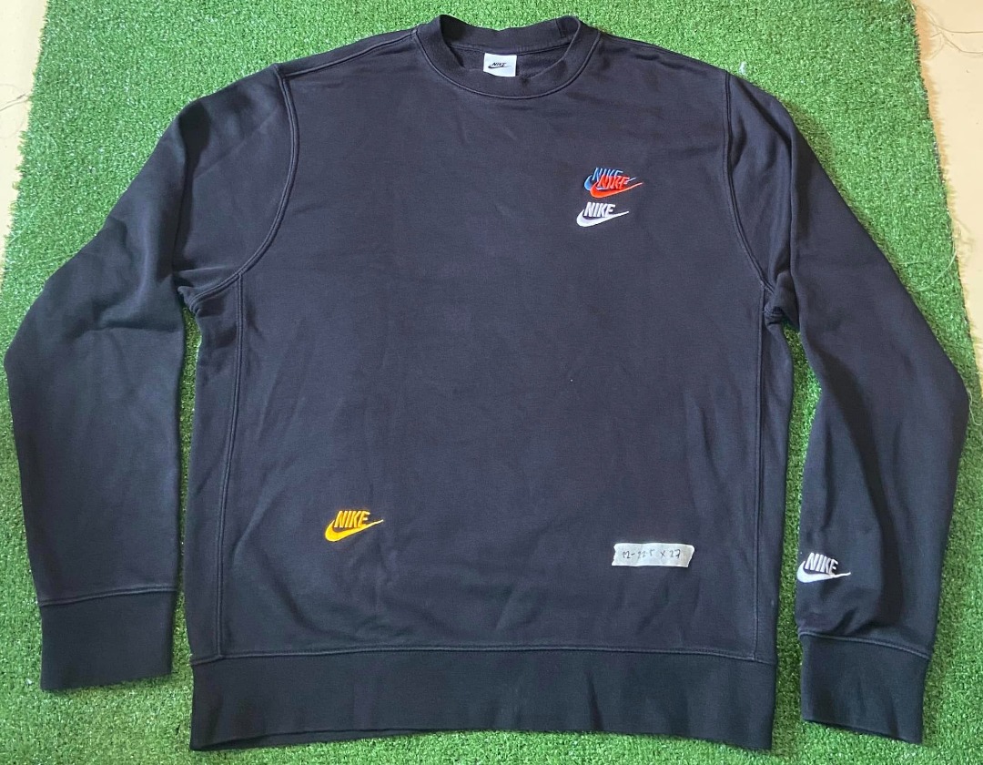 Sweat nike multi sale swoosh