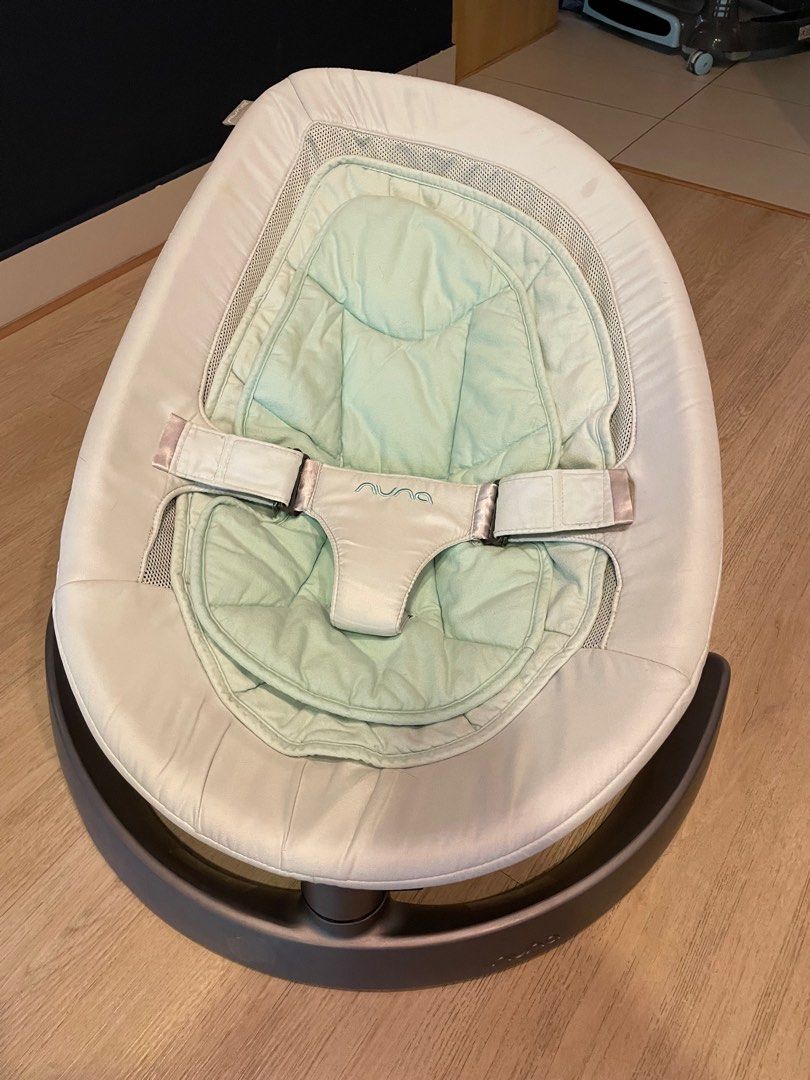 Nuna leaf curv rocker deals