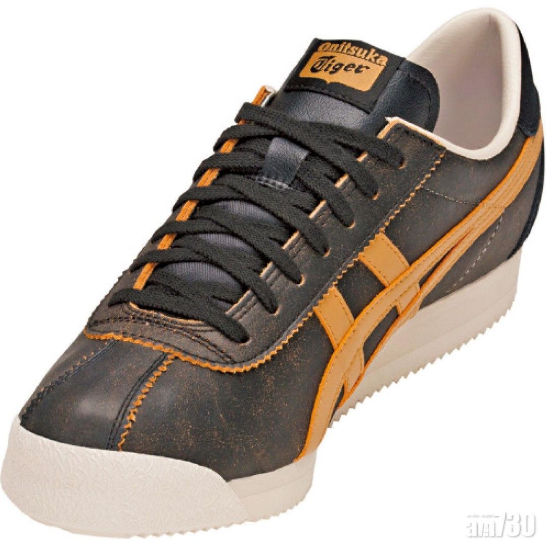 Onitsuka Tiger Shoes (Category: Sneakers) located in Singapore. Submitted by johntan81 (Listing ID 1260318099, Image 3). Description: Onitsuka tiger rare and out of stock pair..