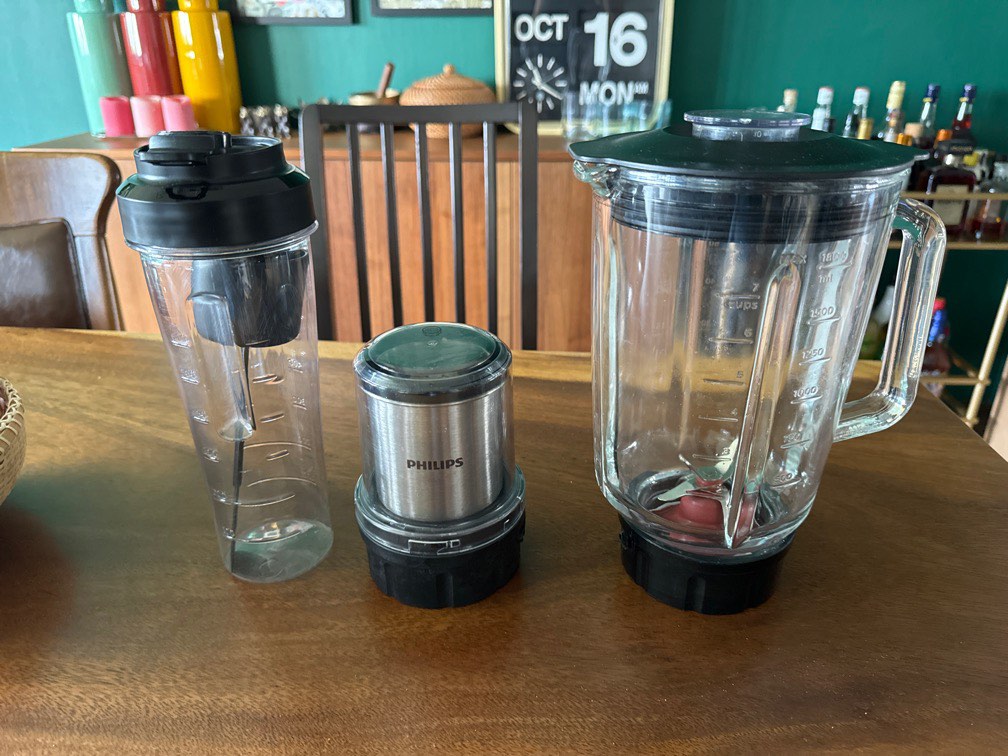 Philips Pro Blend 6 accessories only!, TV & Home Appliances, Kitchen Appliances, Juicers