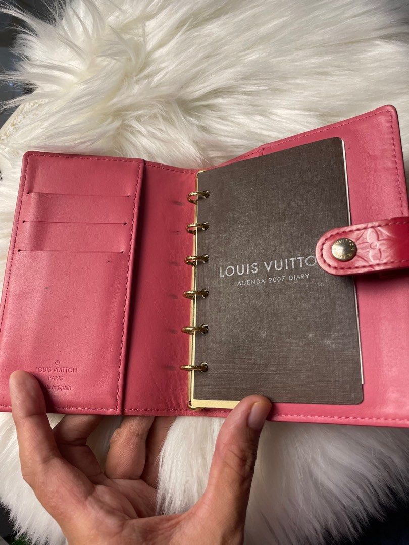 Louis Vuitton Agenda PM/Passport Cover - Excellent Condition. for Sale in  Palos Park, IL - OfferUp