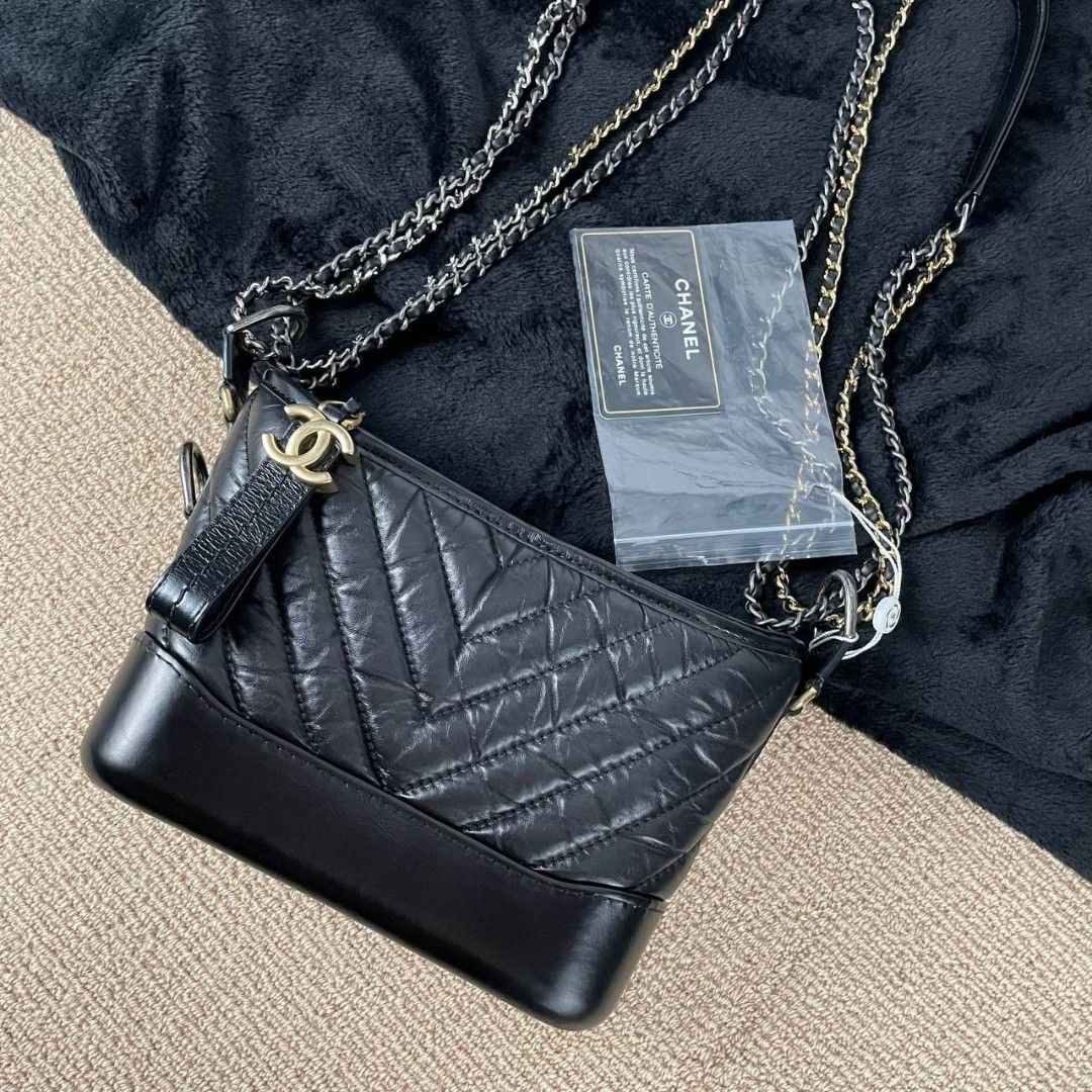 PRE-ORDER] Preloved Chanel Gabrielle Small. Serial 27., Luxury, Bags &  Wallets on Carousell