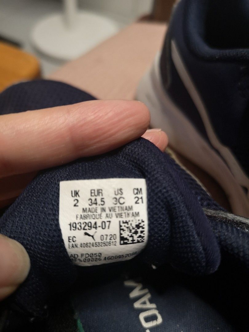 Puma kids hotsell shoes size