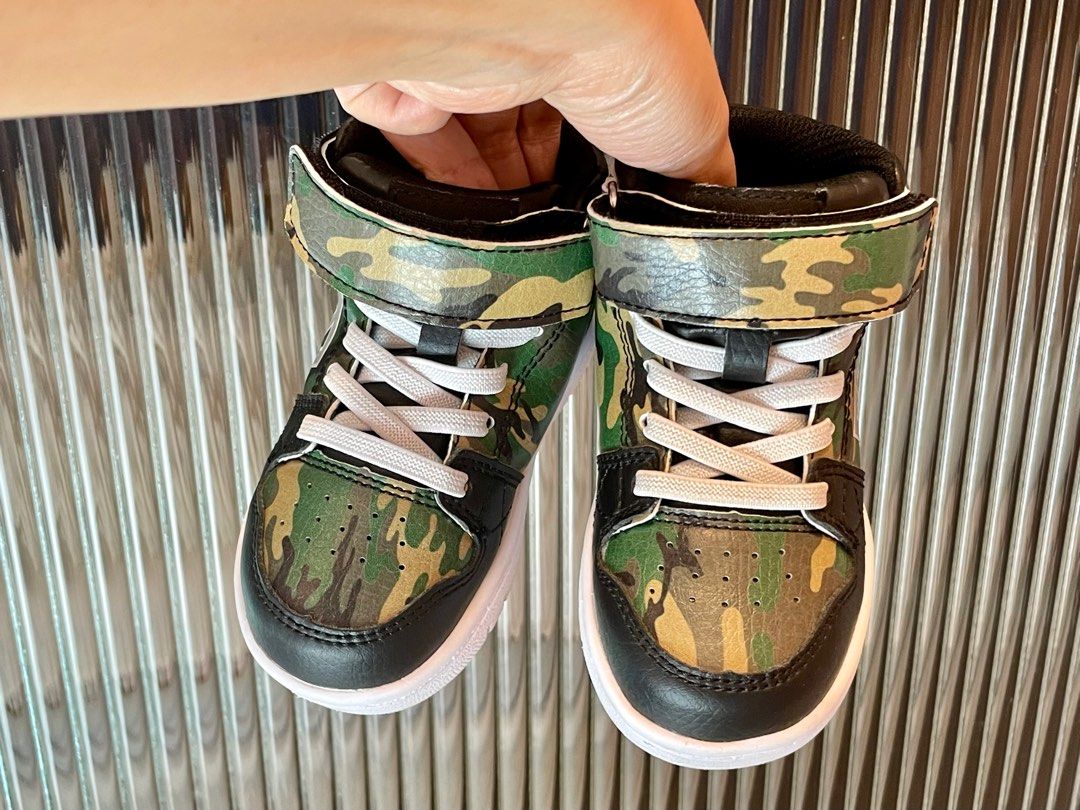 Quicksilver sales dc shoes