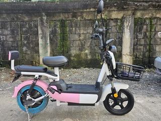 (Category: ) located in . Submitted by gemma_00 (Listing ID 1260409082, Image 1). Description: .