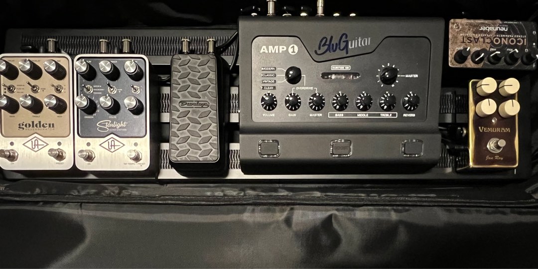 Selling entire pedalboard, Hobbies & Toys, Music & Media, Music