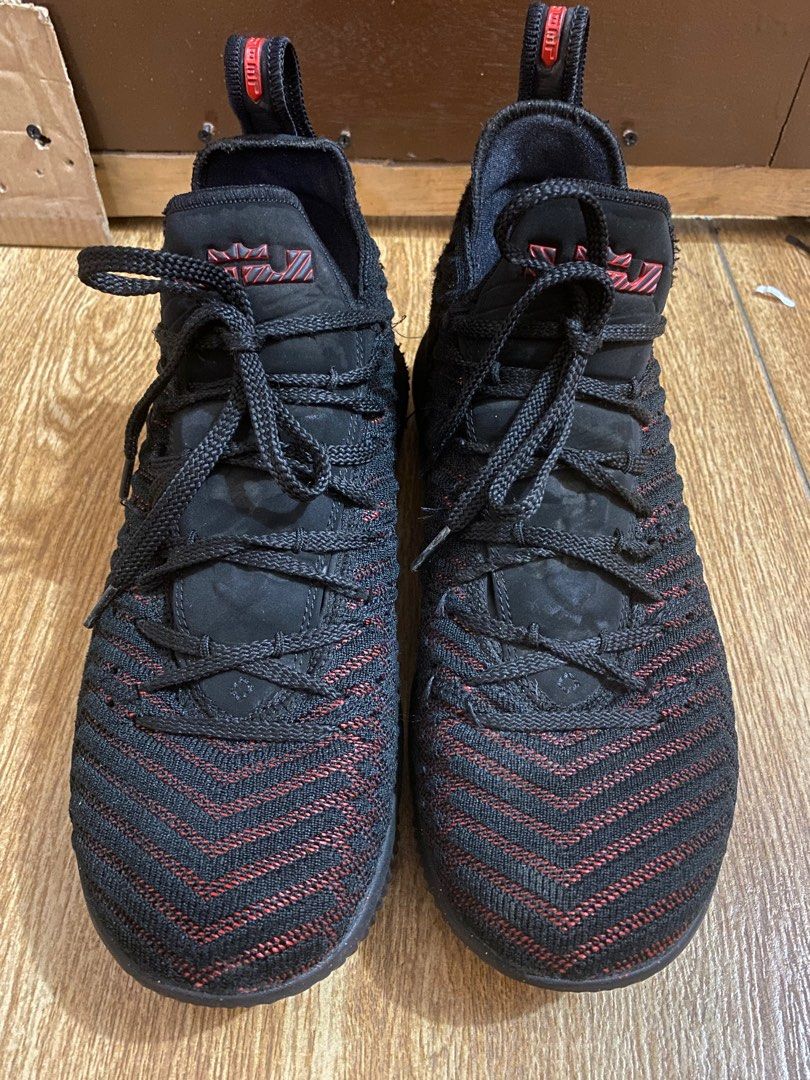 Sepatu outlet lebron 16