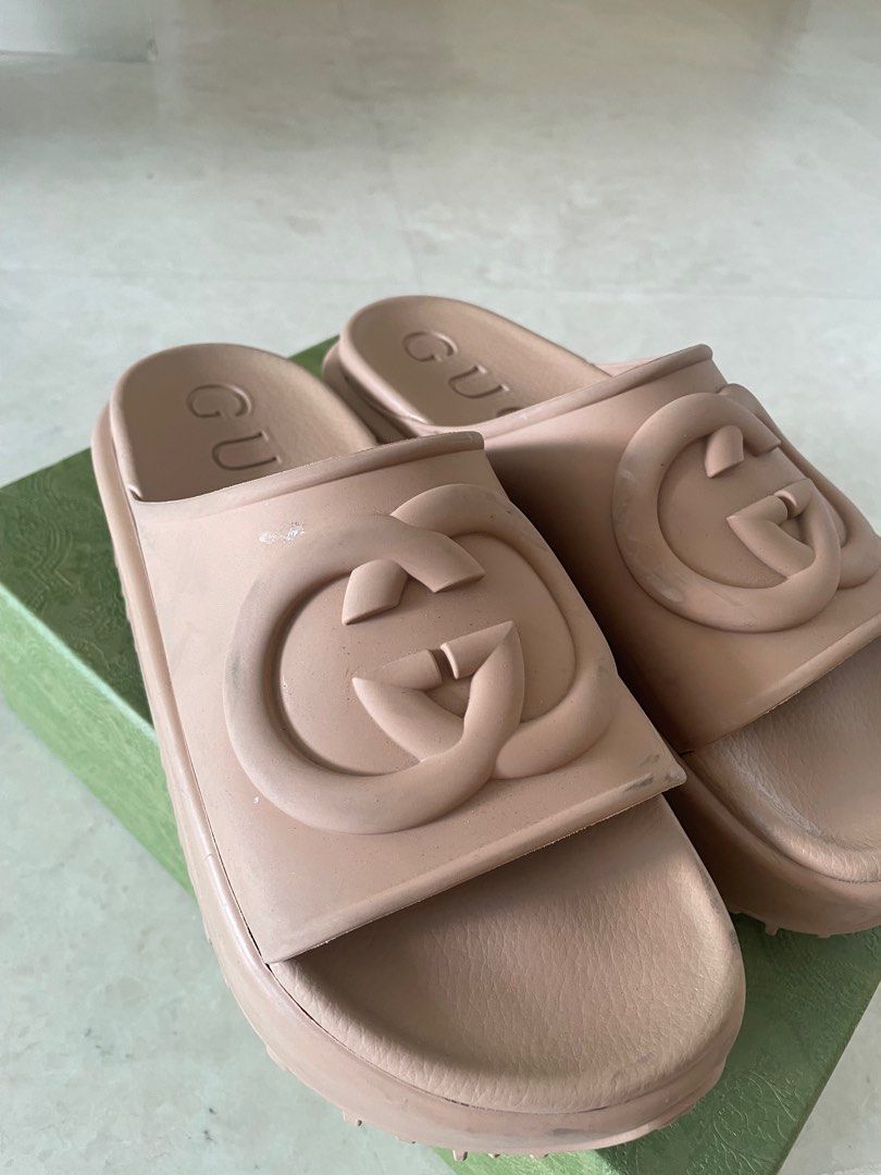 Gucci slides online 38