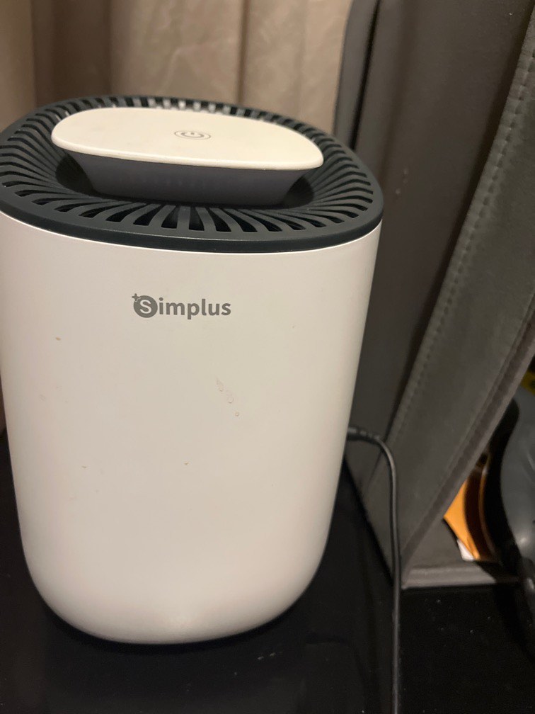 Simplus Dehumidifier 600ml Autoshutoff Low Noise Easy Operation Energy