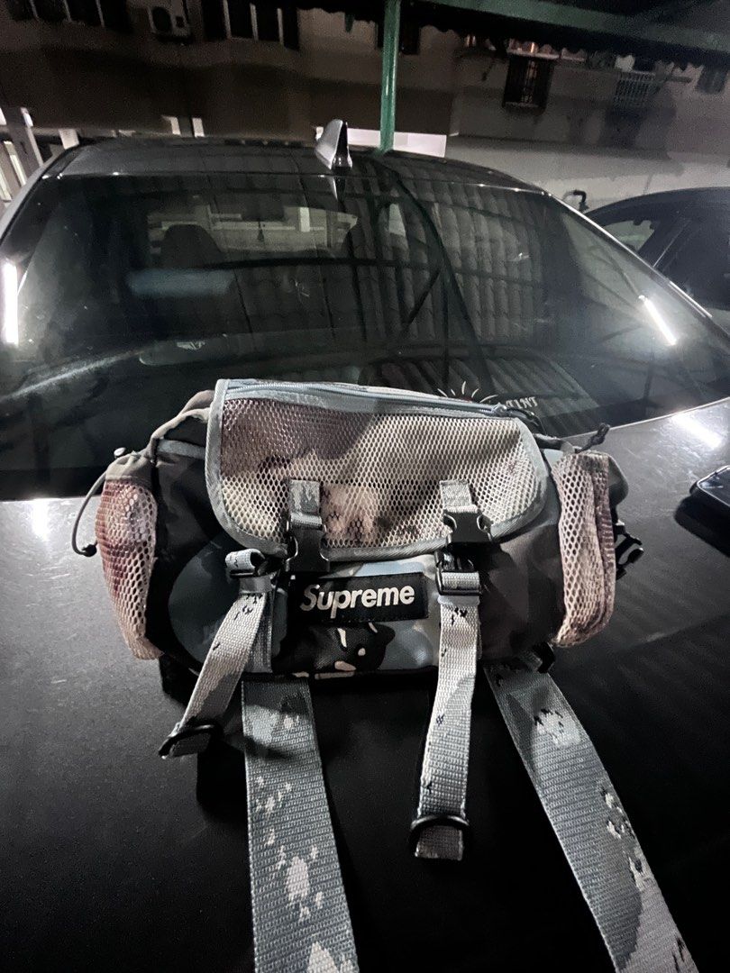 Supreme Camouflage Men s Fashion Bags Belt bags Clutches and