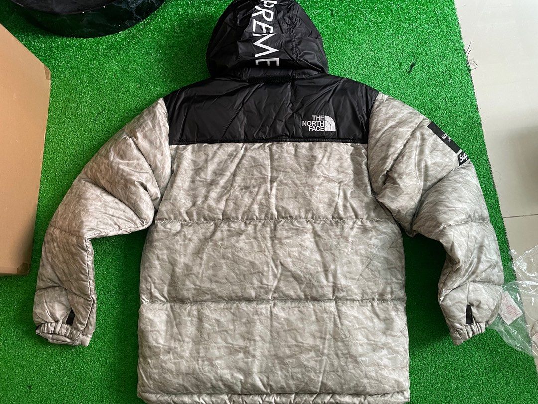 Supreme tng the north face 羽絨, 男裝, 外套及戶外衣服- Carousell