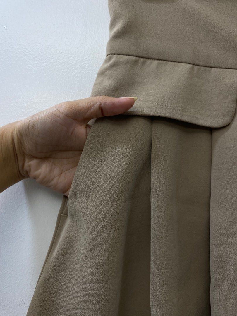 Taupe High Waist Shorts (Category: Shorts) located in Cainta. Submitted by imsojelly (Listing ID 1260459886, Image 3). Description: Faux front and back pockets. Working size pockets. Buttons match the fabric color. Waistline size when laid flat is 14 inches..
