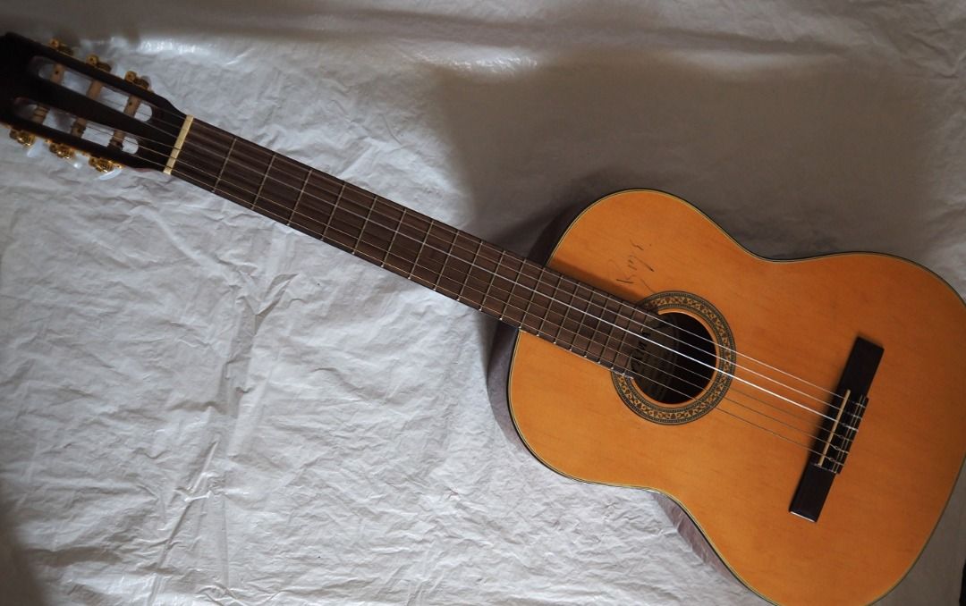 Toyama classical guitar on sale