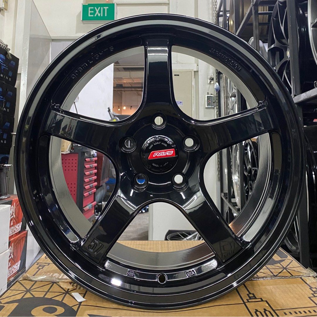 Sports Car Rims Rays 17