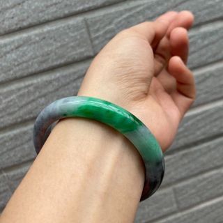 翡翠手鐲-特色烏雞/烏雞手鐲/烏雞鐲/烏雞58/泥鰍背/綠烏雞/58/玉鐲/烏雞翡翠/手鐲/翡翠手鐲