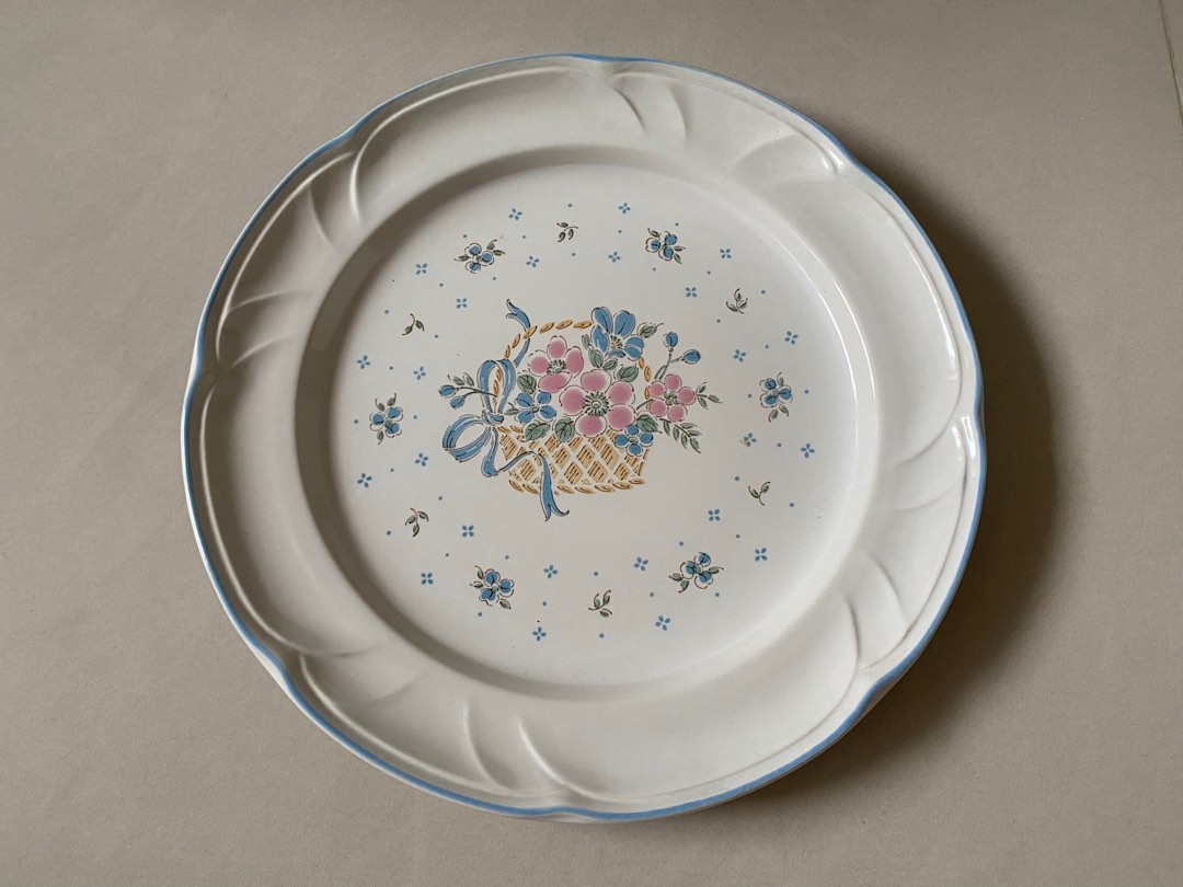 80s 日本製手繪炻器 Country Basket Collection 鄉村花籃大圓盤 B, 家具及居家用品, 廚具和餐具, 餐具和餐具在旋轉拍賣