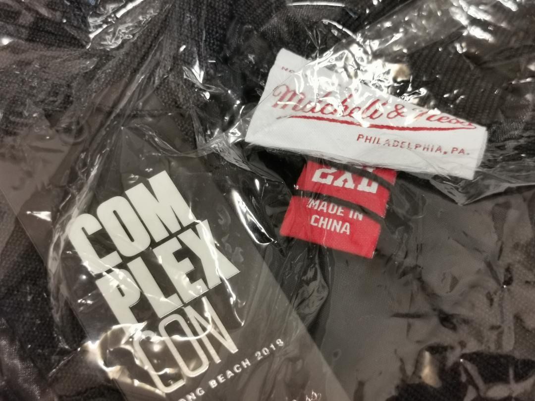 村上隆/ ComplexCon x LA Lakers × MITCHELL＆NESS Satin Jacket