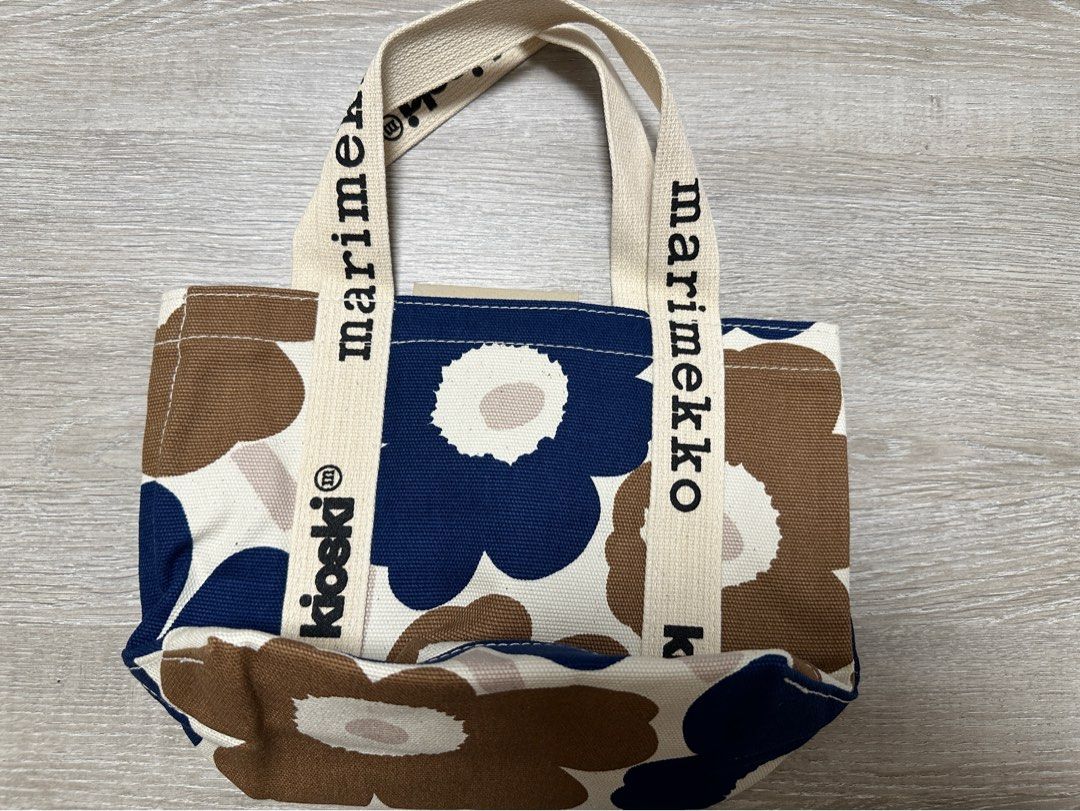 全新現貨Marimekko 日本限定Carrier Mini Unikko 袋, 女裝, 手袋及銀包