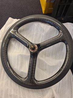 (Category: ) located in . Submitted by upz.bicycle.sg (Listing ID 1260507584, Image 1). Description: .