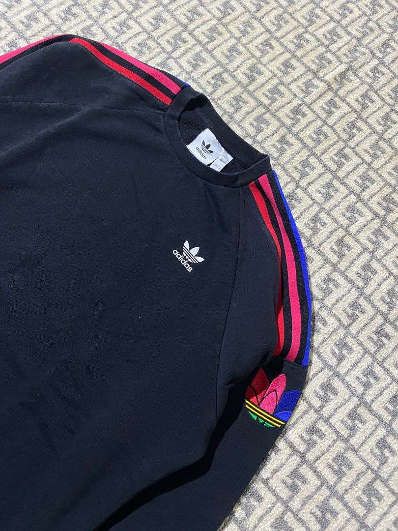 adidas 3d trefoil crew