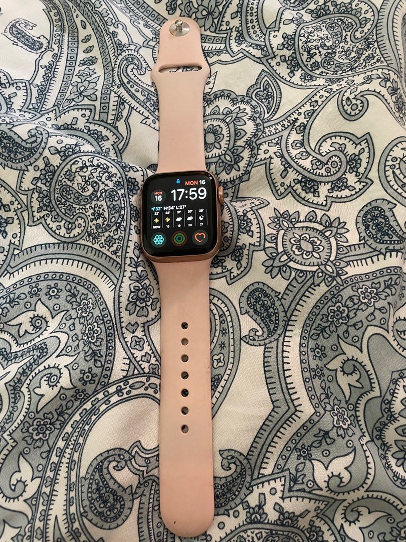 Apple watch series 6 40mm gps cellular gold pink discount band